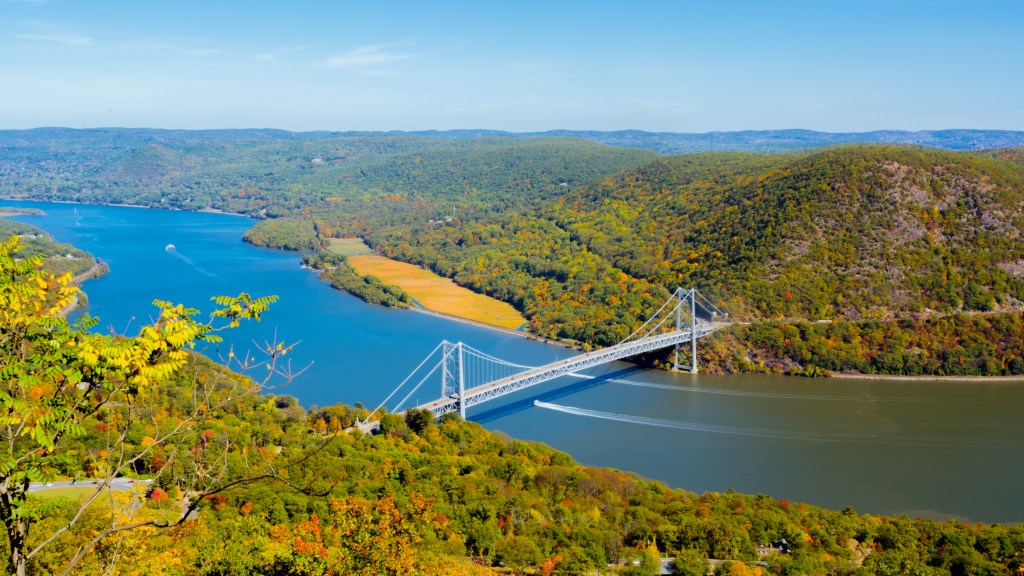 Bear Mountain State Park, New York – Fall&nbsp;Timelapse